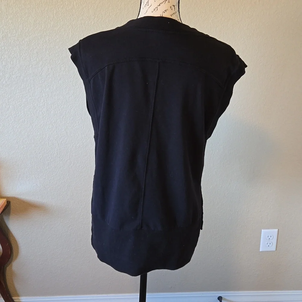 Women's Athleta Vest - Picture 6 of 7